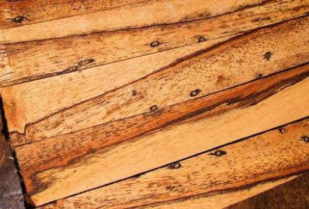 What is mango wood